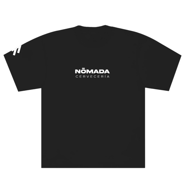PLAYERA CERVECERÍA NÓMADA x NEW ERA MANGA CORTA (OVERSIZE)